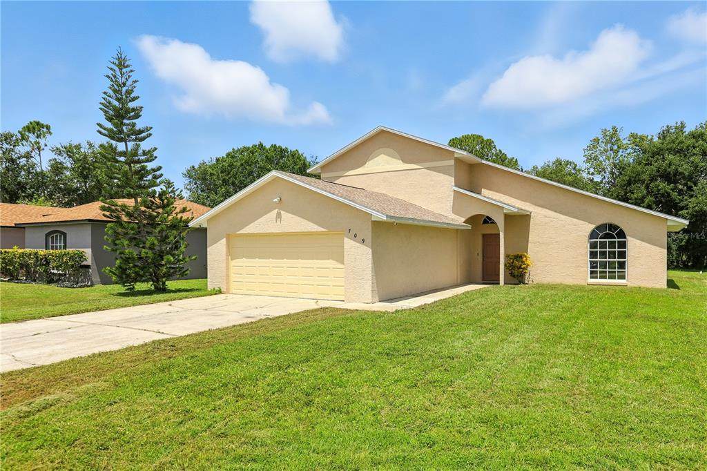 709 Wombat Way - Photo 1