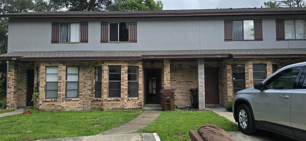 1834 Foxhall Circle - Photo 1