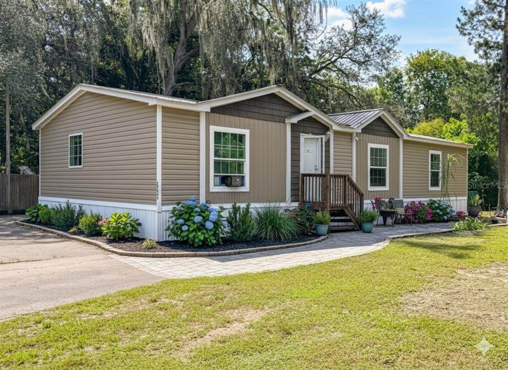 29040 Sentinel Street - Photo 1