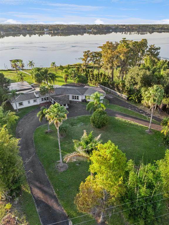 5526 Parkdale Drive - Photo 1