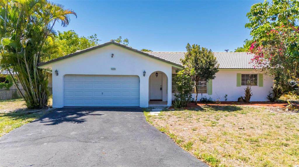 4250 107TH Avenue - Photo 1