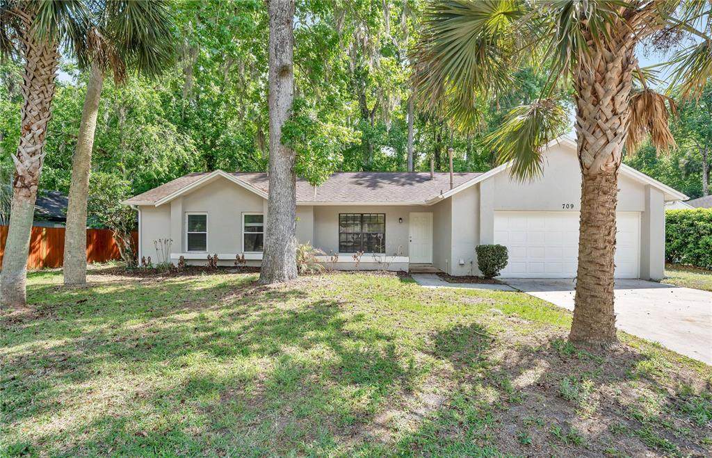 709 Sailfish Road - Photo 1