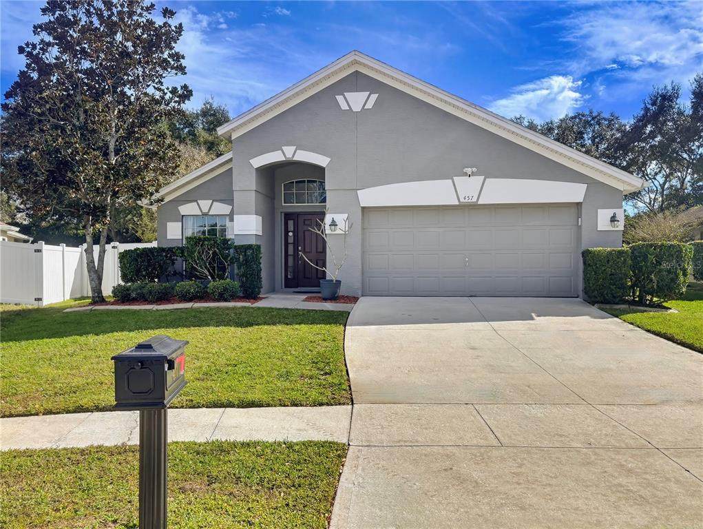 457 Mickleton Loop - Photo 1