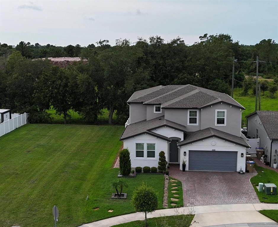 1506 Pines End Place - Photo 1