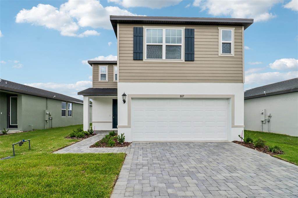 807 Sunshower Drive - Photo 1