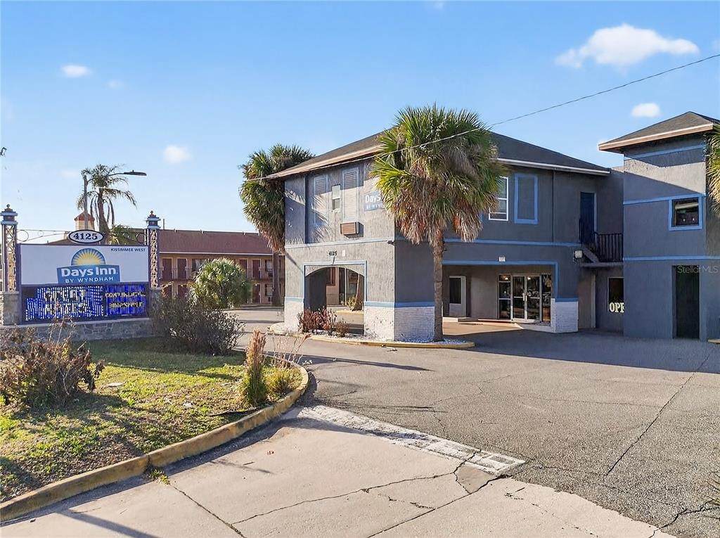 4125 Vine Street - Photo 1