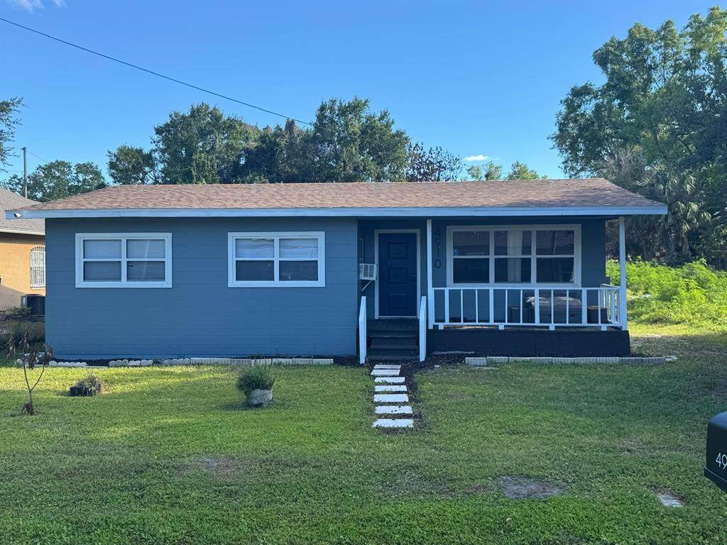 4910 Huppel Avenue - Photo 1