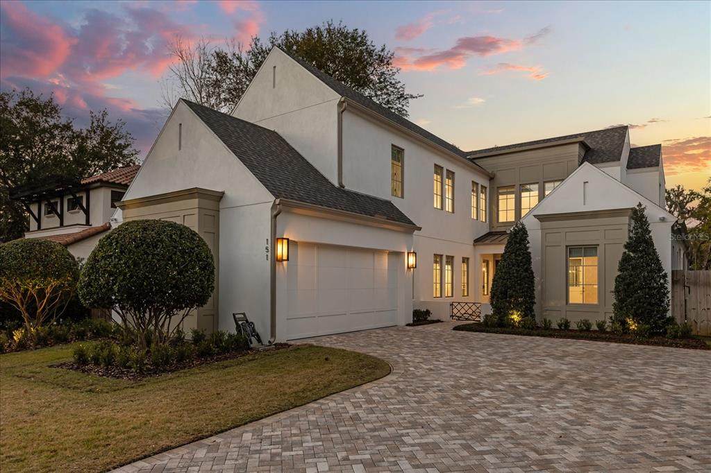 151 Oakwood Way - Photo 1
