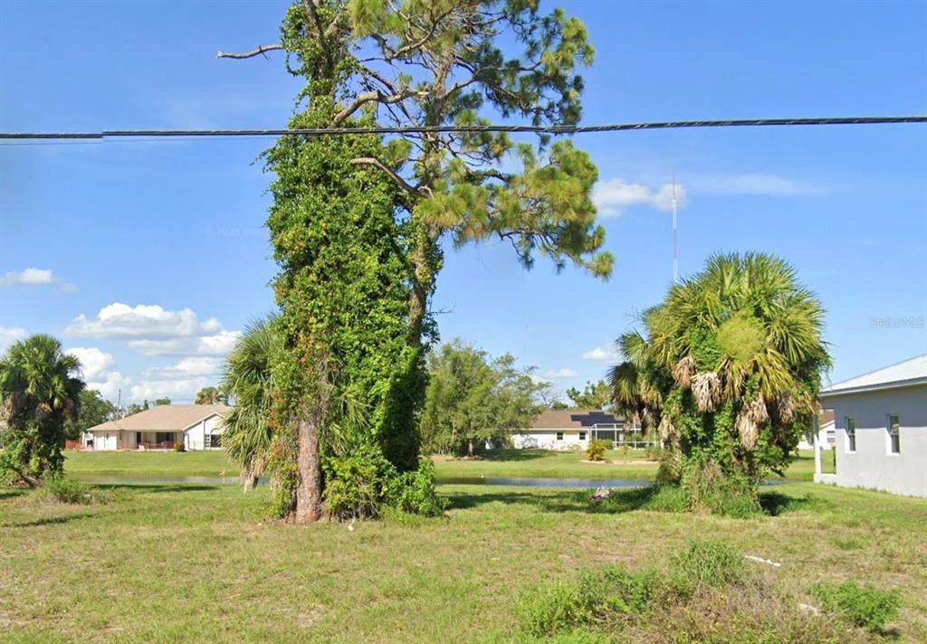 835 Rotonda Circle - Photo 1