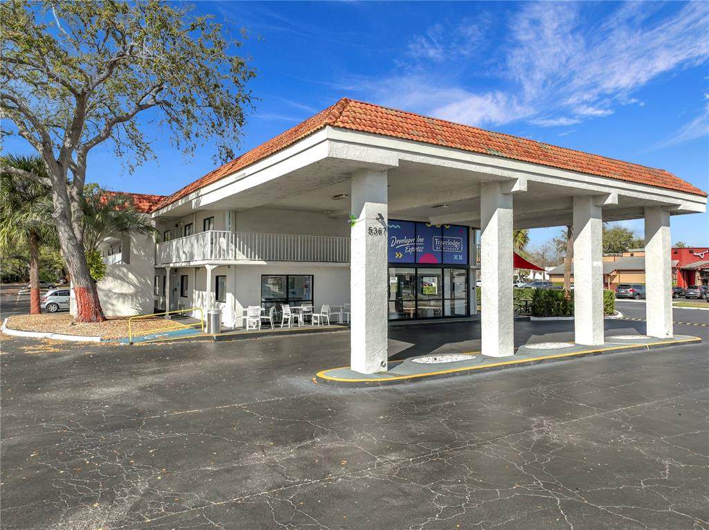 5367 Irlo Bronson Memorial Highway - Photo 1