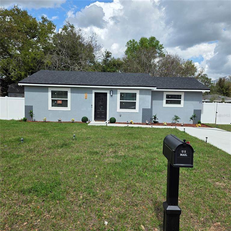 1106 Valencia Road - Photo 1