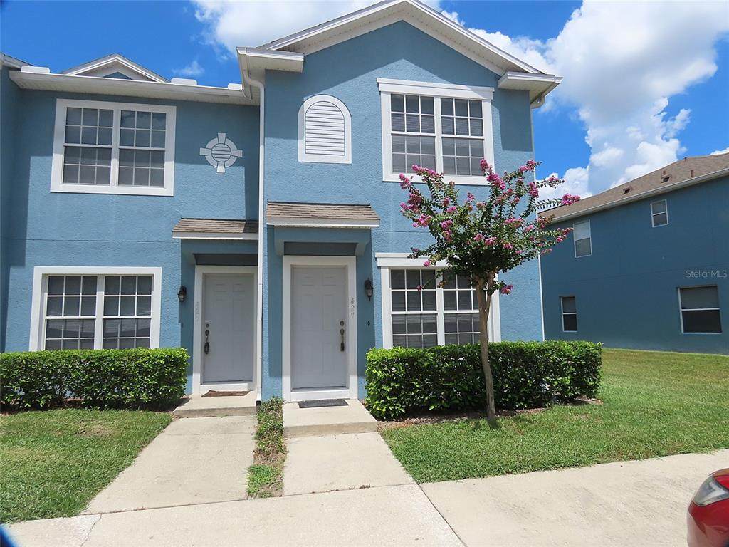 427 Wilton Circle - Photo 1