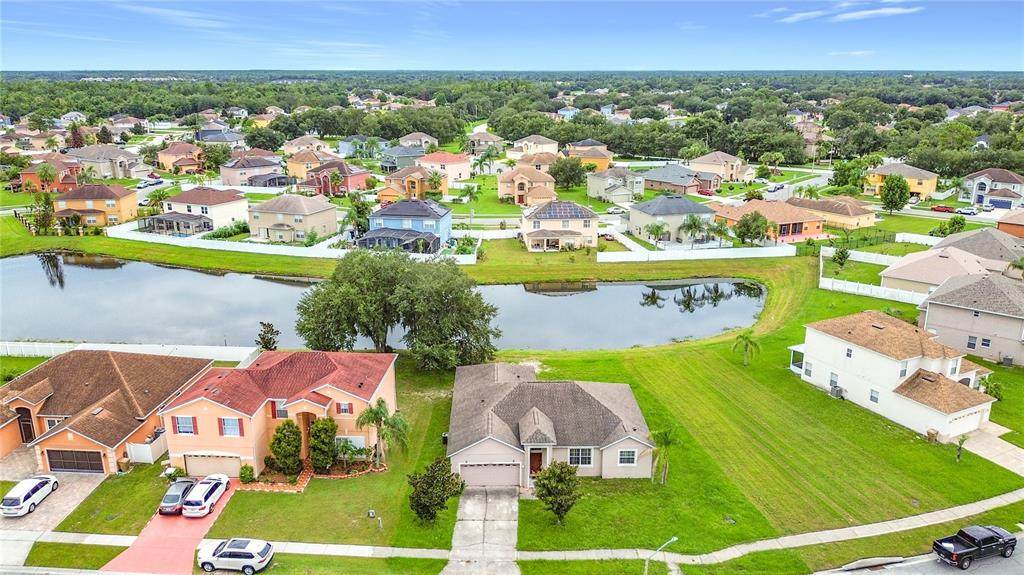 4442 Maple Chase Trail - Photo 1
