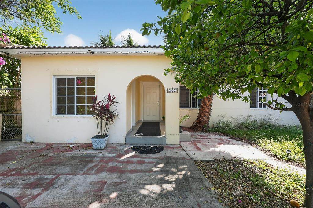 2131 Biarritz Drive - Photo 1
