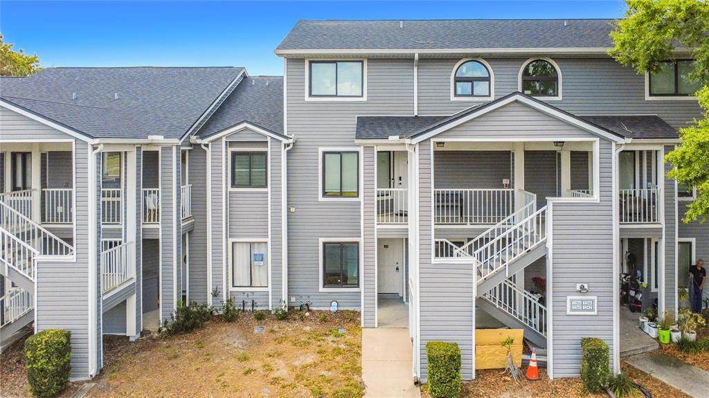 2260 Grenwich Avenue - Photo 1