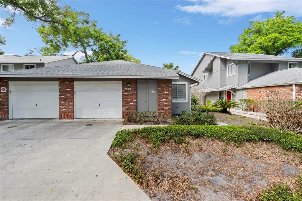 623 Red Oak Circle - Photo 1