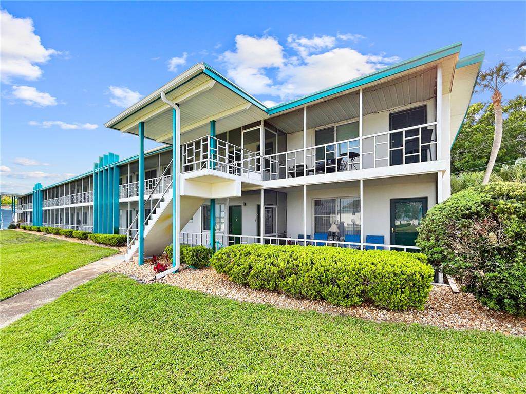 1600 Lake Parker Drive - Photo 1
