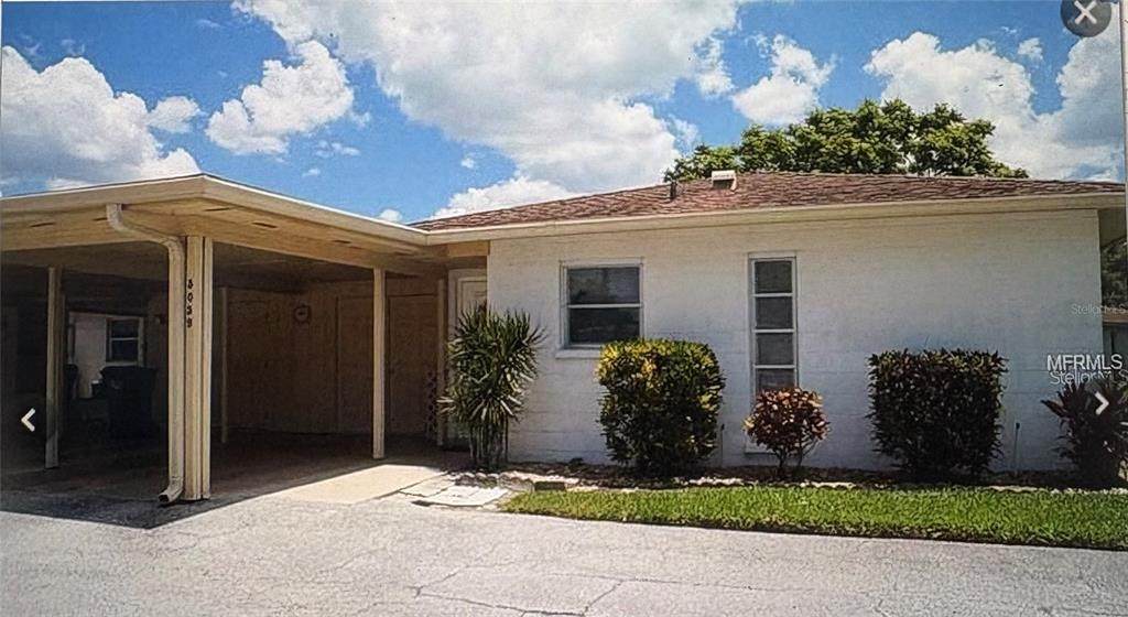 5059 Live Oak Circle - Photo 1