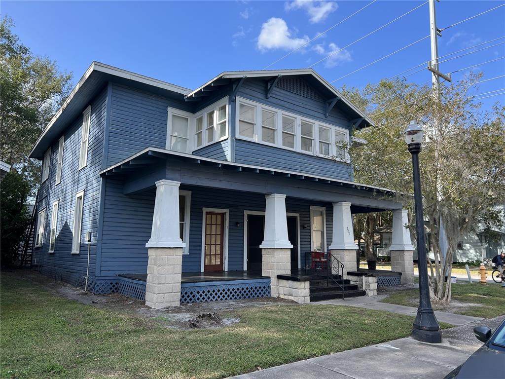 901 Pennsylvania Avenue - Photo 1