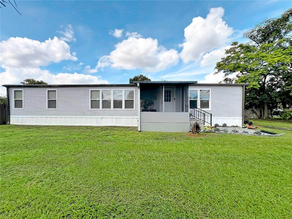 7519 Charlin Parkway - Photo 1