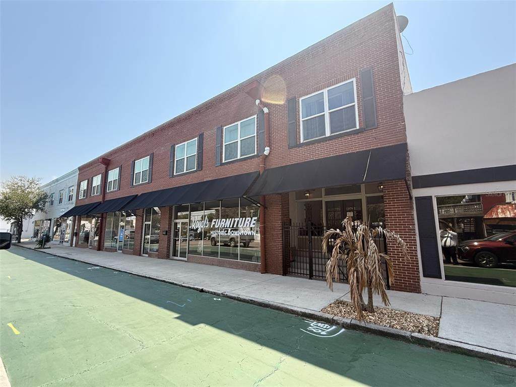 21 Main Street - Photo 1