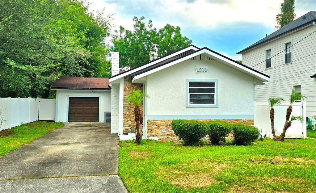 1313 Catherine Street - Photo 1