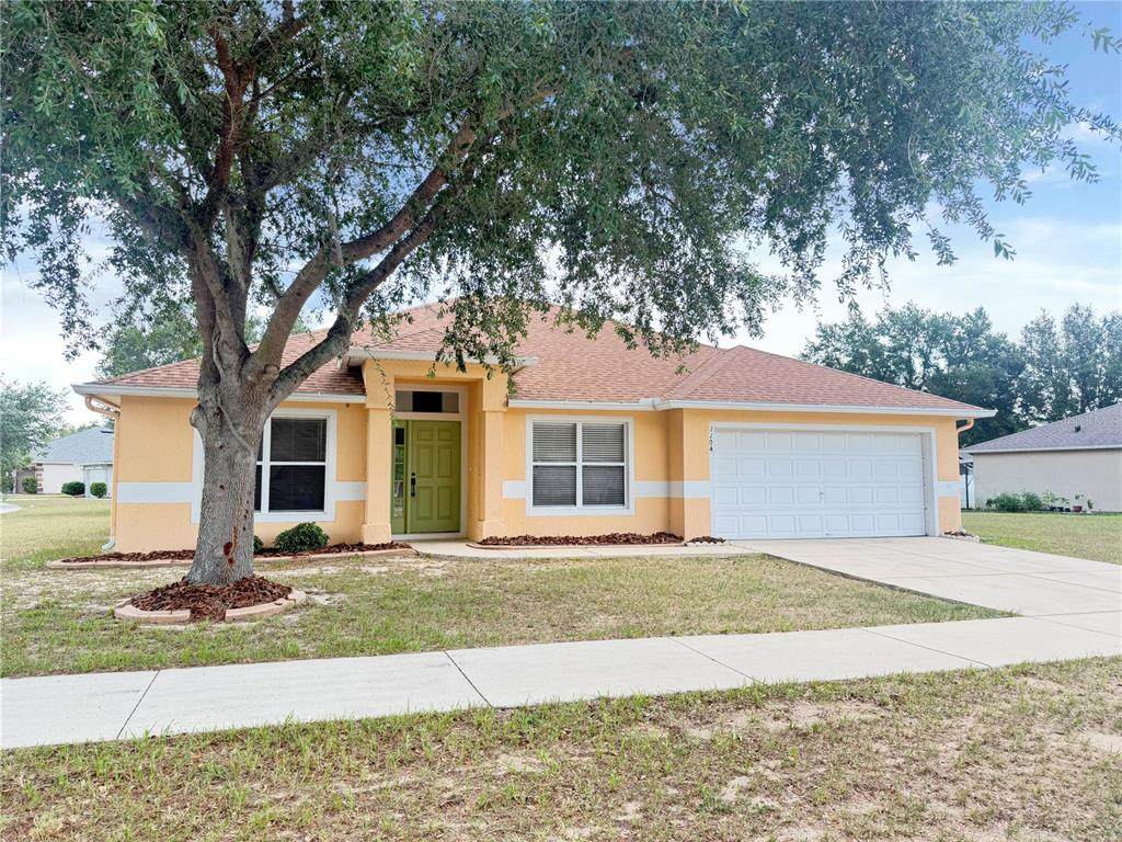 1104 Stratton Avenue - Photo 1