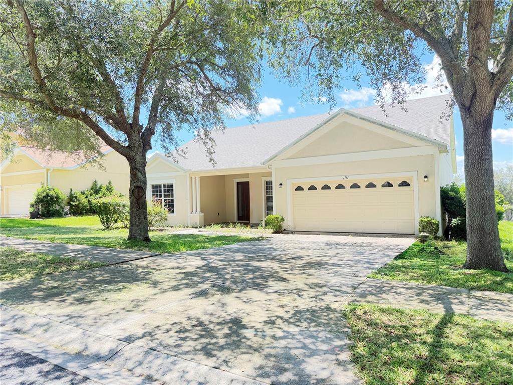 1751 Southern Oak Loop - Photo 1