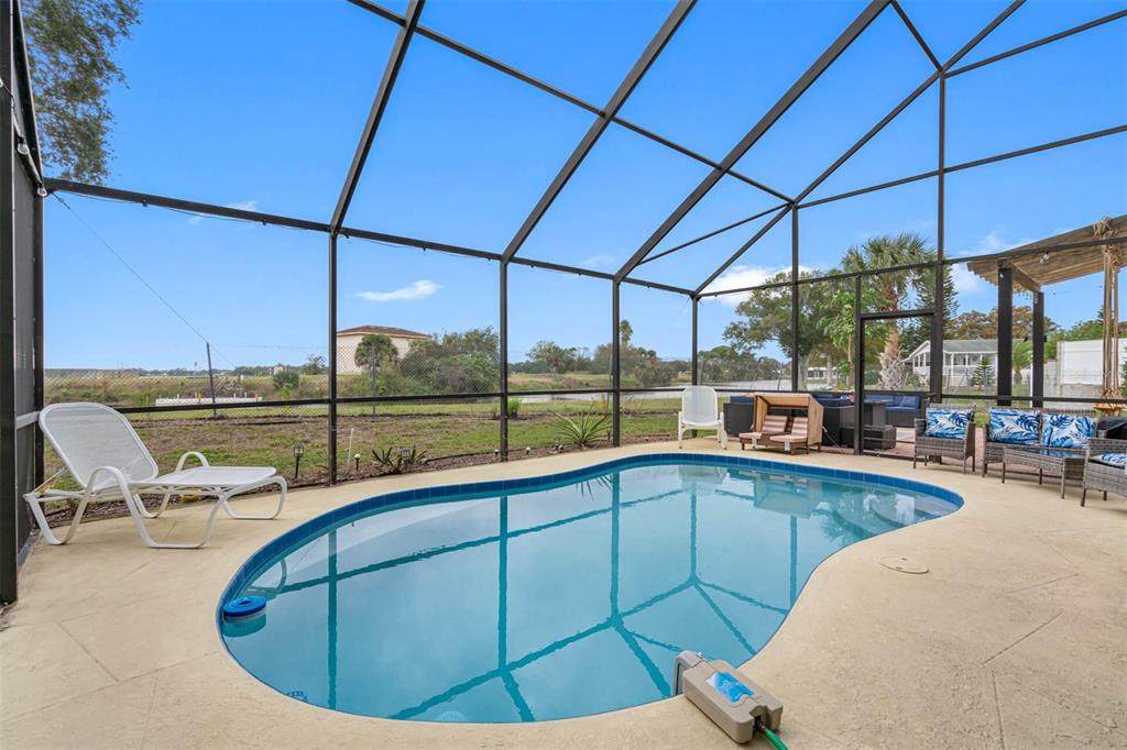 12692 Pineway Drive - Photo 1