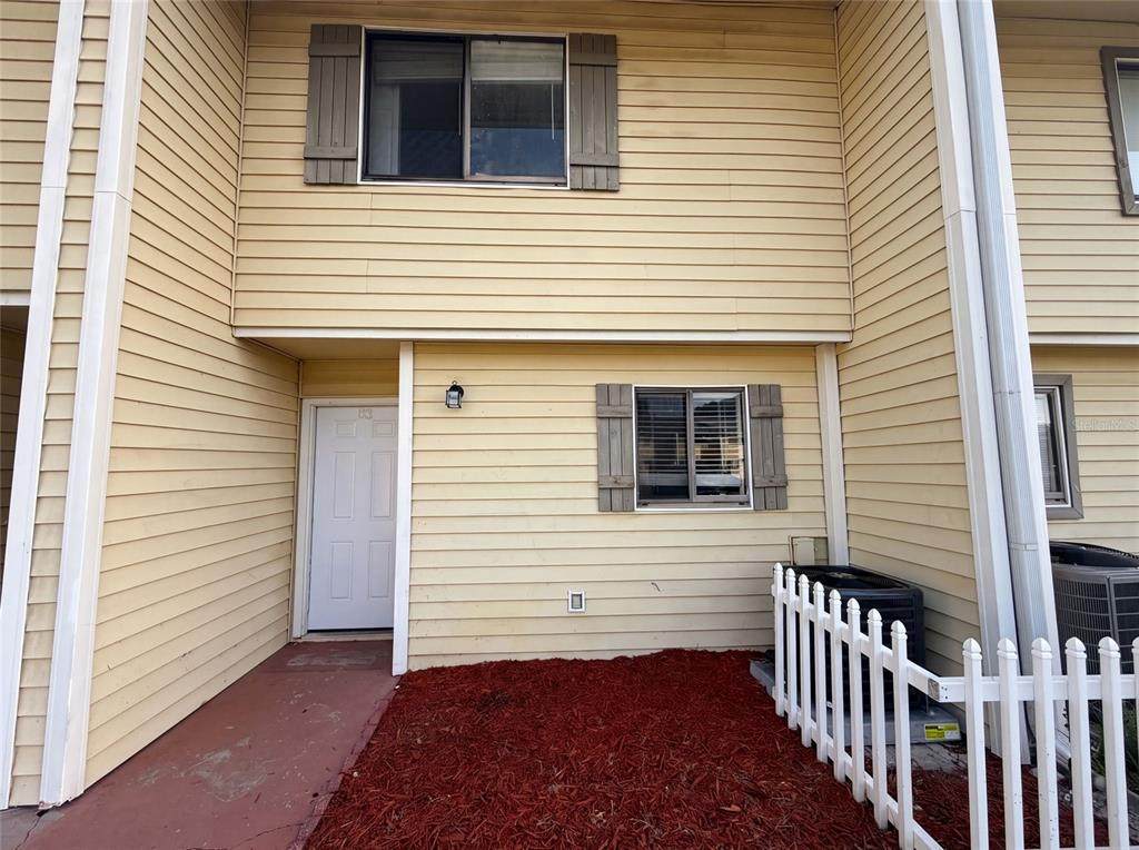 22707 Watersedge Boulevard - Photo 1
