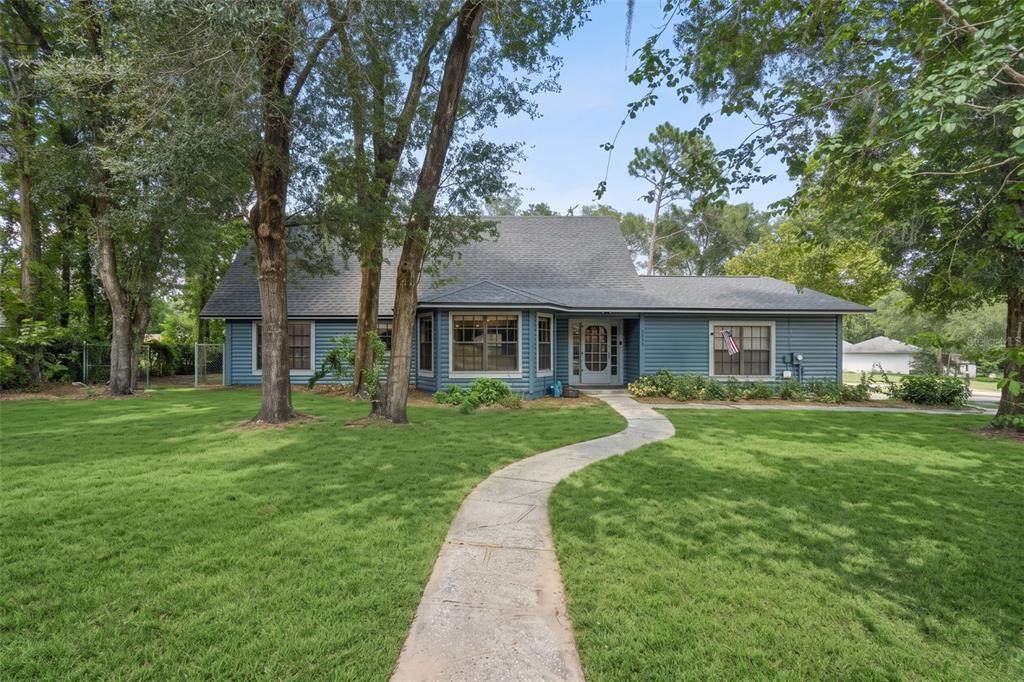 25911 Aberdovey Avenue - Photo 1