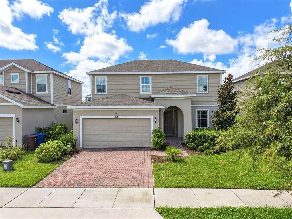 1365 Yorkdale Road - Photo 1