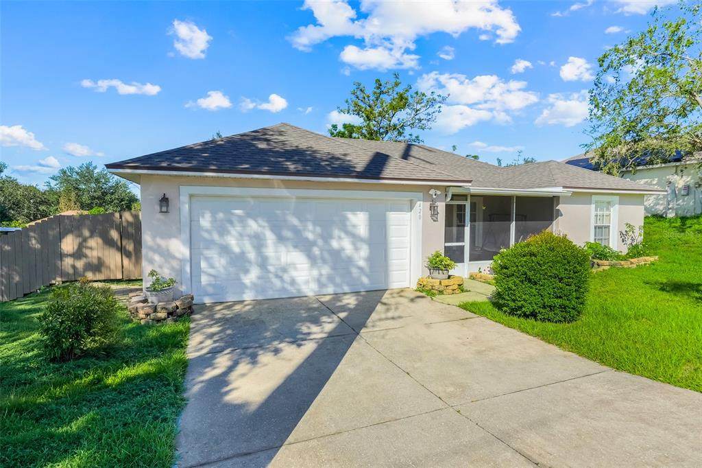 420 Bloxam Avenue - Photo 1