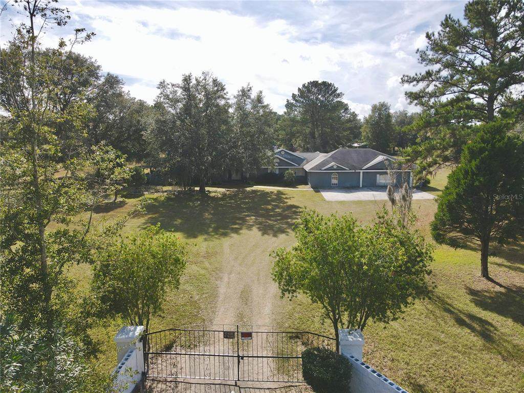 15261 Us Highway 441 - Photo 1