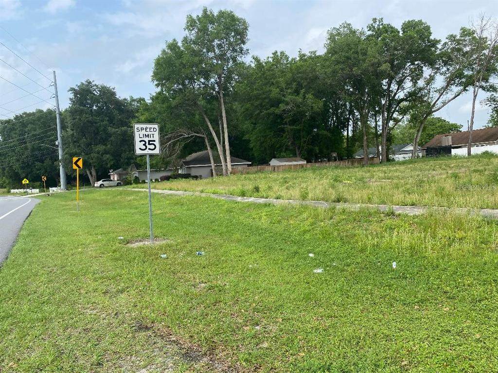 Se 49Th Ave & Se 27Th St - Photo 1