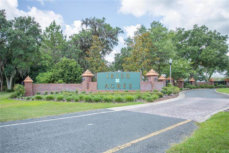 17TH Circle - Photo 1