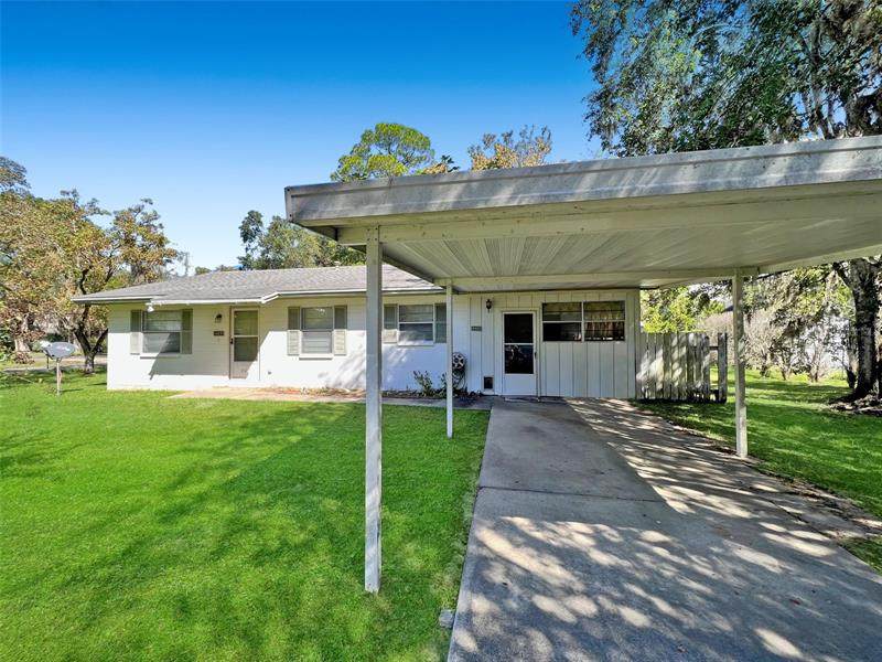 407 Laura Street - Photo 1