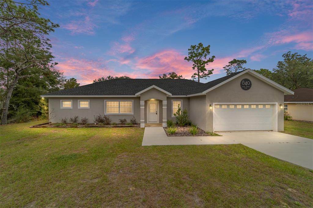 840 10TH Circle - Photo 1