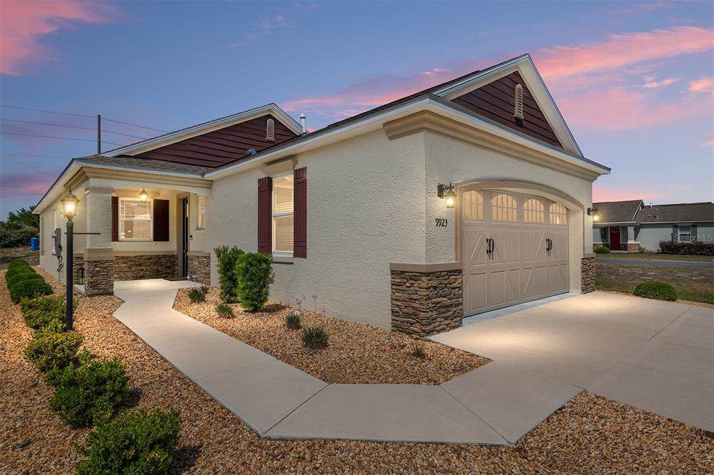 9923 98TH Lane - Photo 1