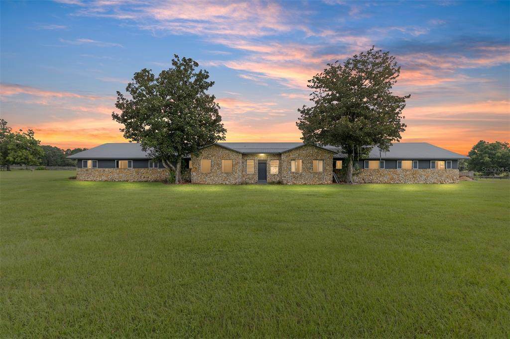 13855 27TH Avenue - Photo 1