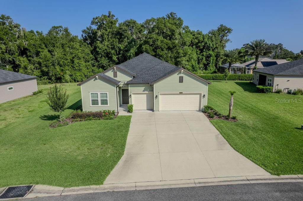 19643 79TH Place - Photo 1