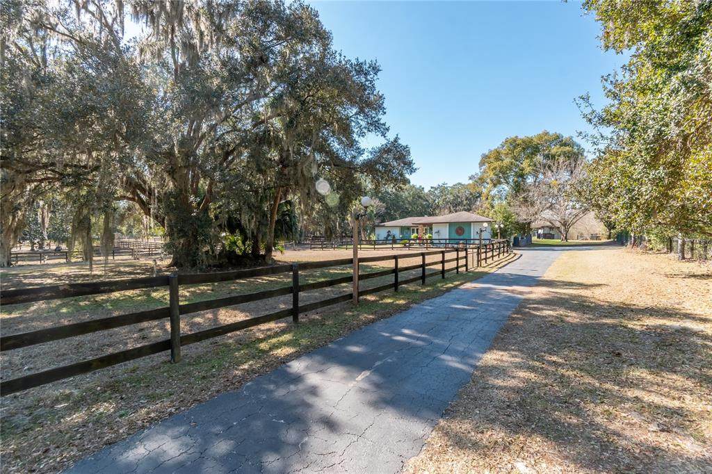26 Wood Ridge Drive - Photo 1