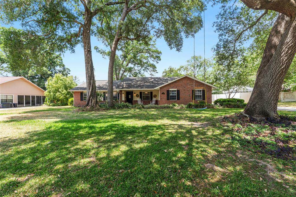 986 57TH Avenue - Photo 1