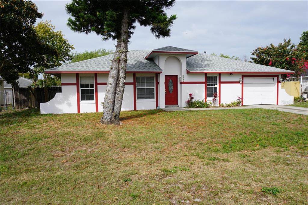 377 Lake Daisy Circle - Photo 1