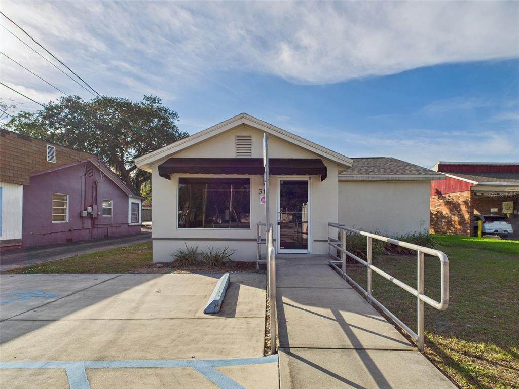 318 1ST Street - Photo 1