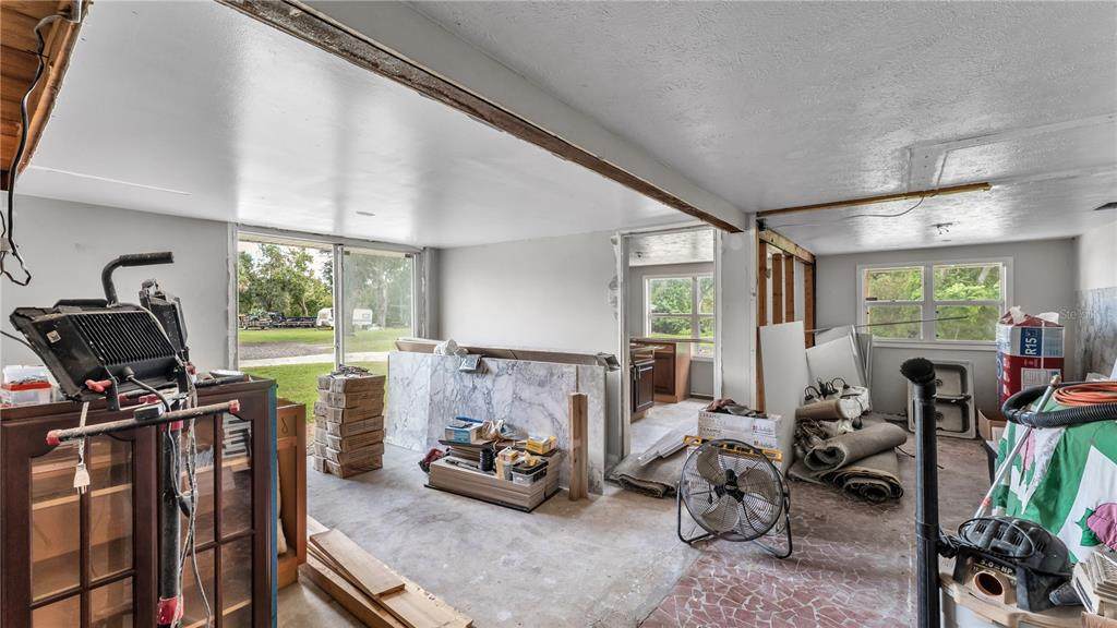 809 Canal Street - Photo 1