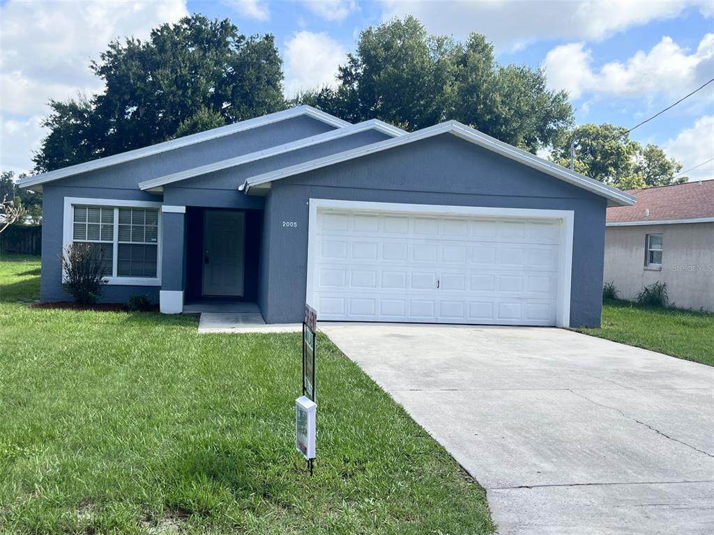 2005 Lake Eloise Drive - Photo 1