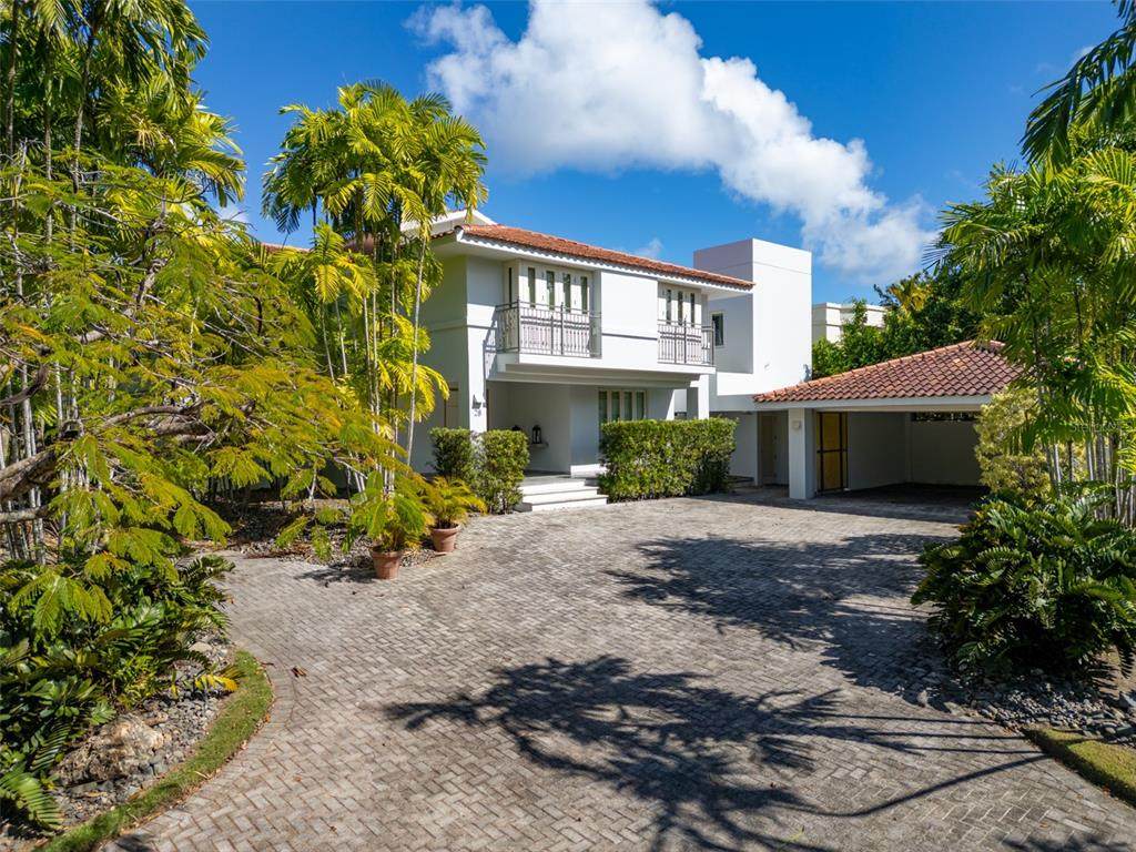 28 Dorado Beach East - Photo 1