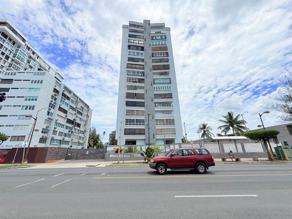 37 Isla Verde Ave. - Photo 1