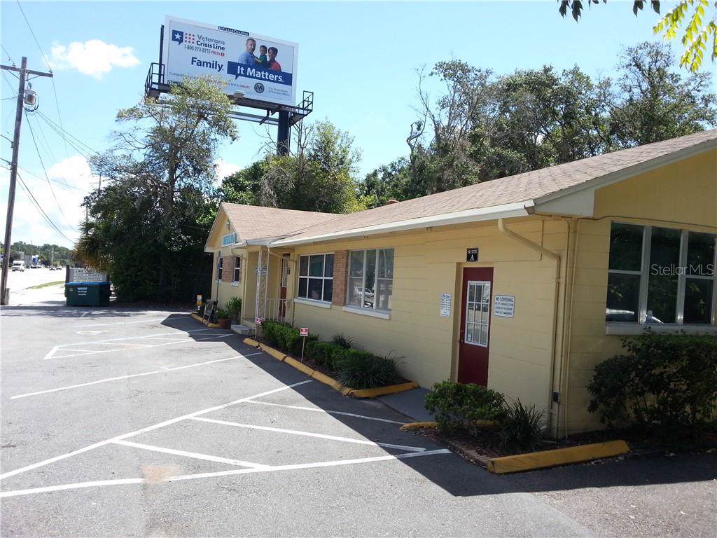 860 State Road 434 - Photo 1